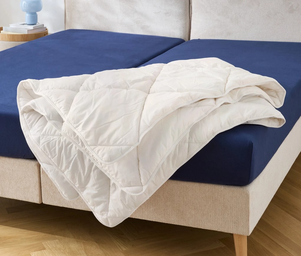 Prešívaná prikrývka so strižnou vlnou, prateľná, štandardná veľkosť