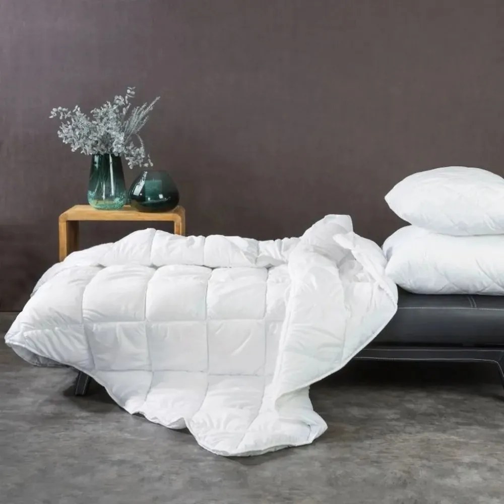 Antialergická prikrývka BASIC – nadýchaná, prateľná až na 95°C Šírka: 140 cm | Dĺžka: 200 cm