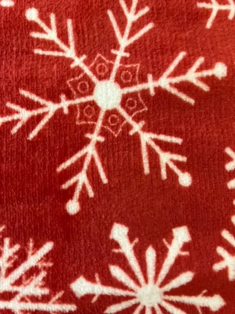 INTERMEDIC SK Posteľná obliečka Mikroplyš Snowflakes - červená 140x200/70x90 cm