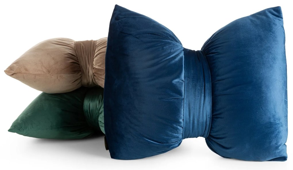 DEKORAČNÝ VANKÚŠ KOKARDA 45X55 CM TMAVOZELENÁ