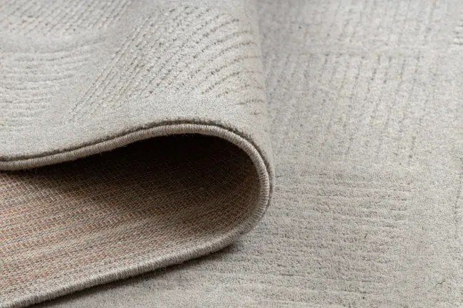 Koberec TEXTURA 488.20.LA110 Osta sivý