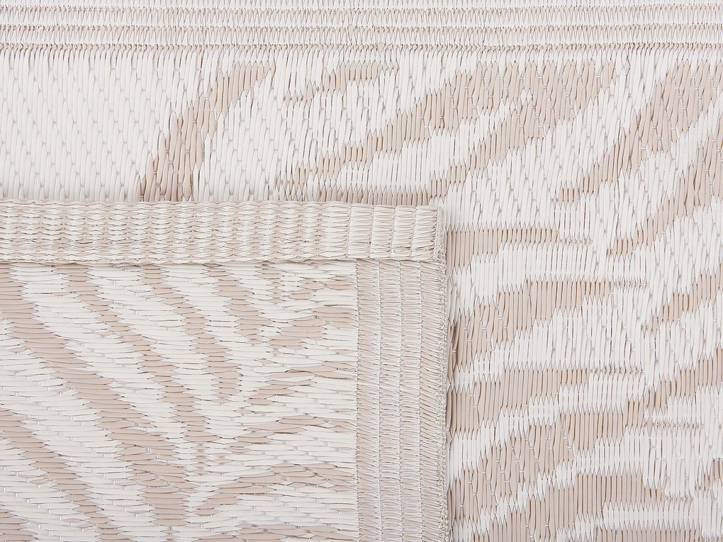 Vonkajší koberec  60 x 105 cm béžový KOTA Beliani
