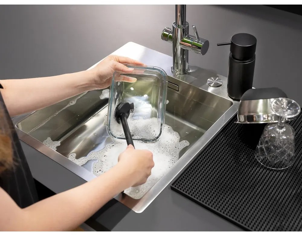 Čierna kefa na umývanie riadu Wenko Black Outdoor Kitchen Cuvo