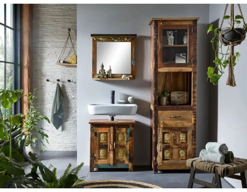furniture-nabytek.cz - Masívna vysoká kúpeľňová skrinka Sumana z recyklovaného dreva, lakovaná, hnedá – 50×40×180 cm