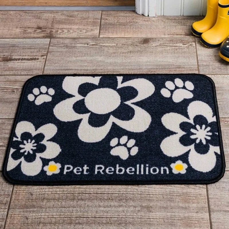 PET REBELLION Dinner Mate Flowers Čierna podložkapod misy, 40 x 60 cm