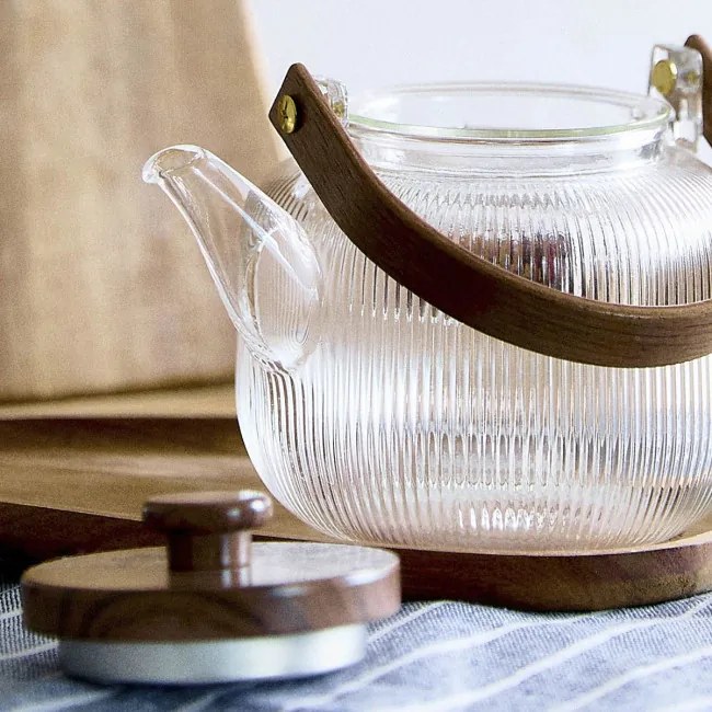 Džbán ELSIE s dreveným vekom 891255 880 ml