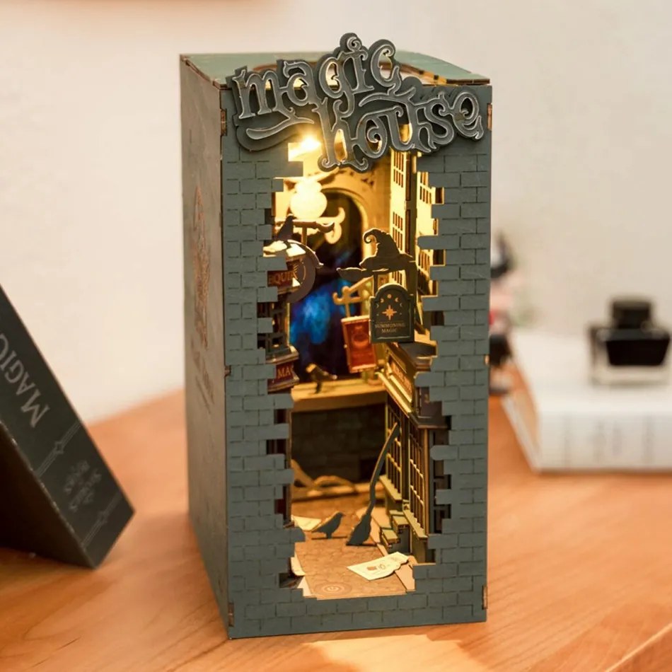RoboTime Miniatúra domčeka Kúzelnícka ulička
