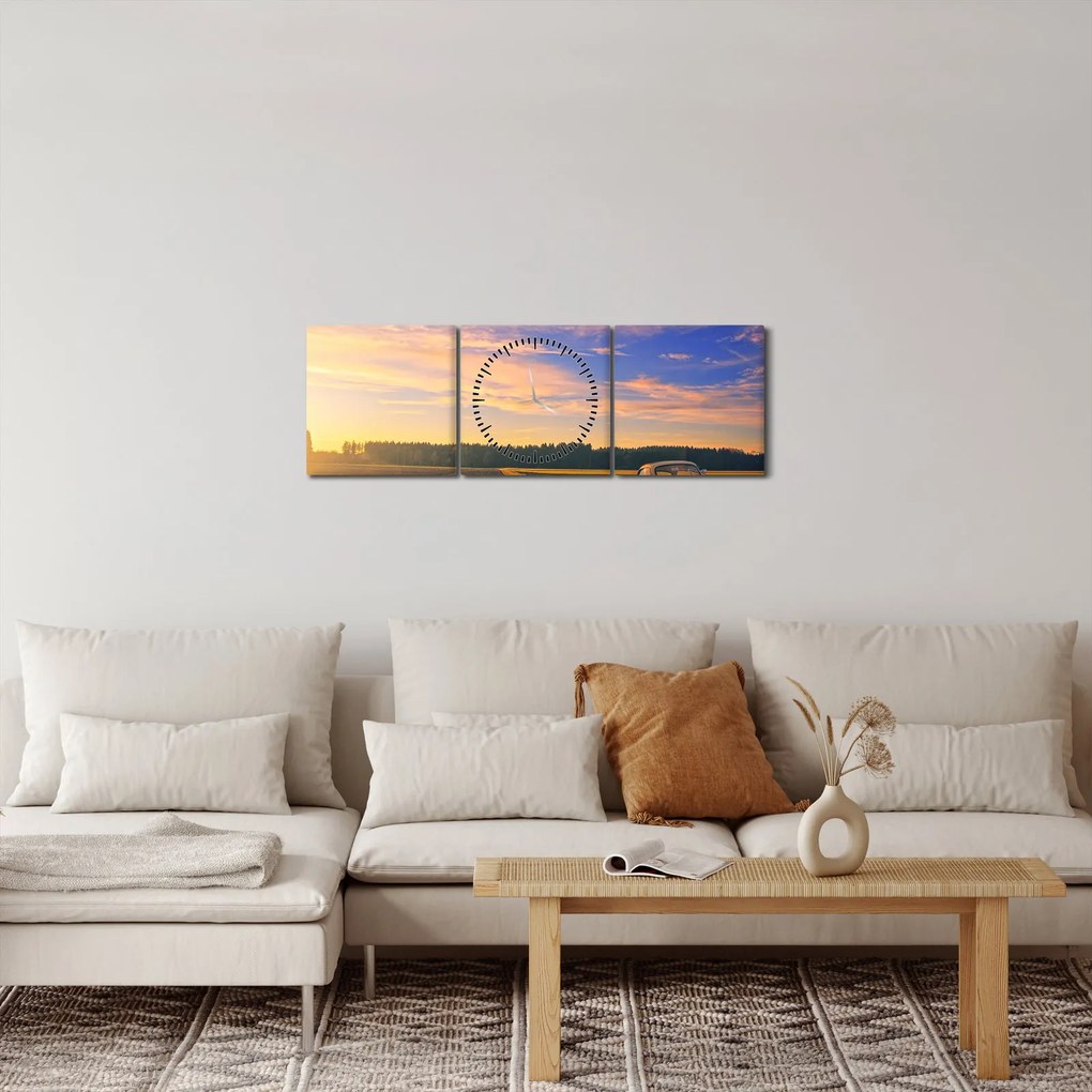 Obraz žltého auta v poli (s hodinami) (90x30 cm)