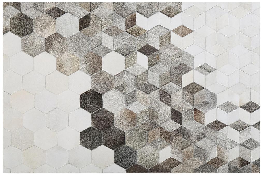 Kožený koberec 140 x 200 cm sivá/krémová biela SASON Beliani