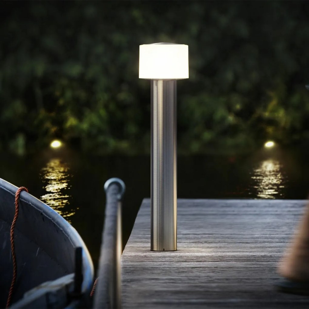 Philips Otis UltraEfficient vonkajšie stĺpovésvietidlo LED 60 cm, 4,3 W, 800 lm, 2700 K