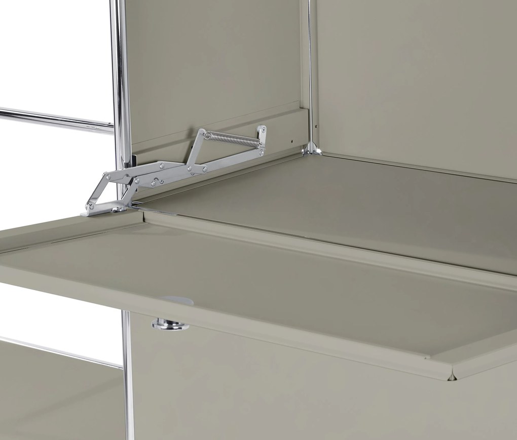 Kovová vešiaková stena »CN3« s 2 výklopnými priečinkami a 2 zásuvkami, svetlosivá