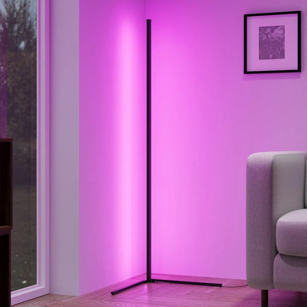 Čierna LED stojacia lampa (výška 141 cm) Level – Trio