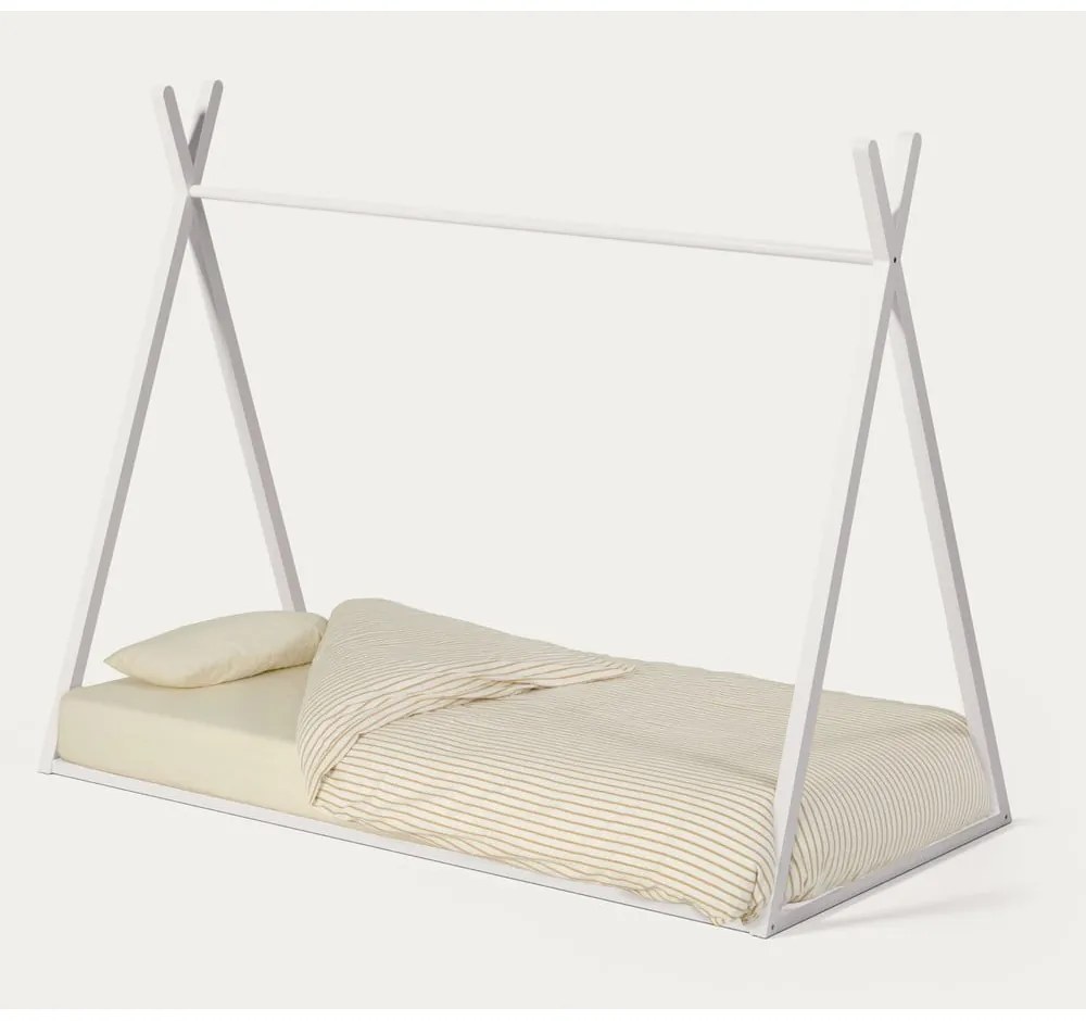 Biela domčeková detská posteľ z bukového dreva s roštom 90x190 cm Maralis – Kave Home