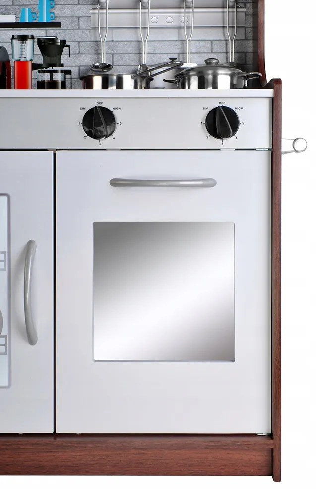 Detská kuchynka so strieborným príslušenstvom | drevená