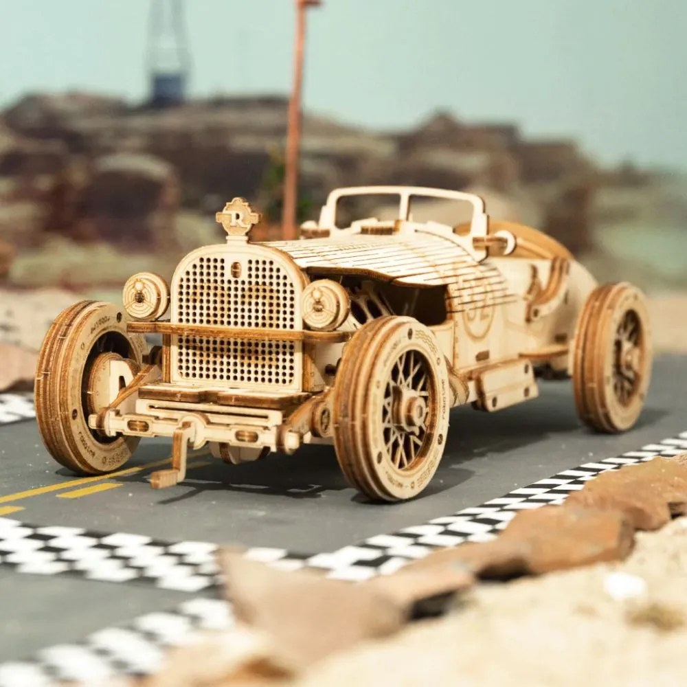 Robotime 3D drevené puzzle Závodní veterán Grand Prix car 1:16 220 ks