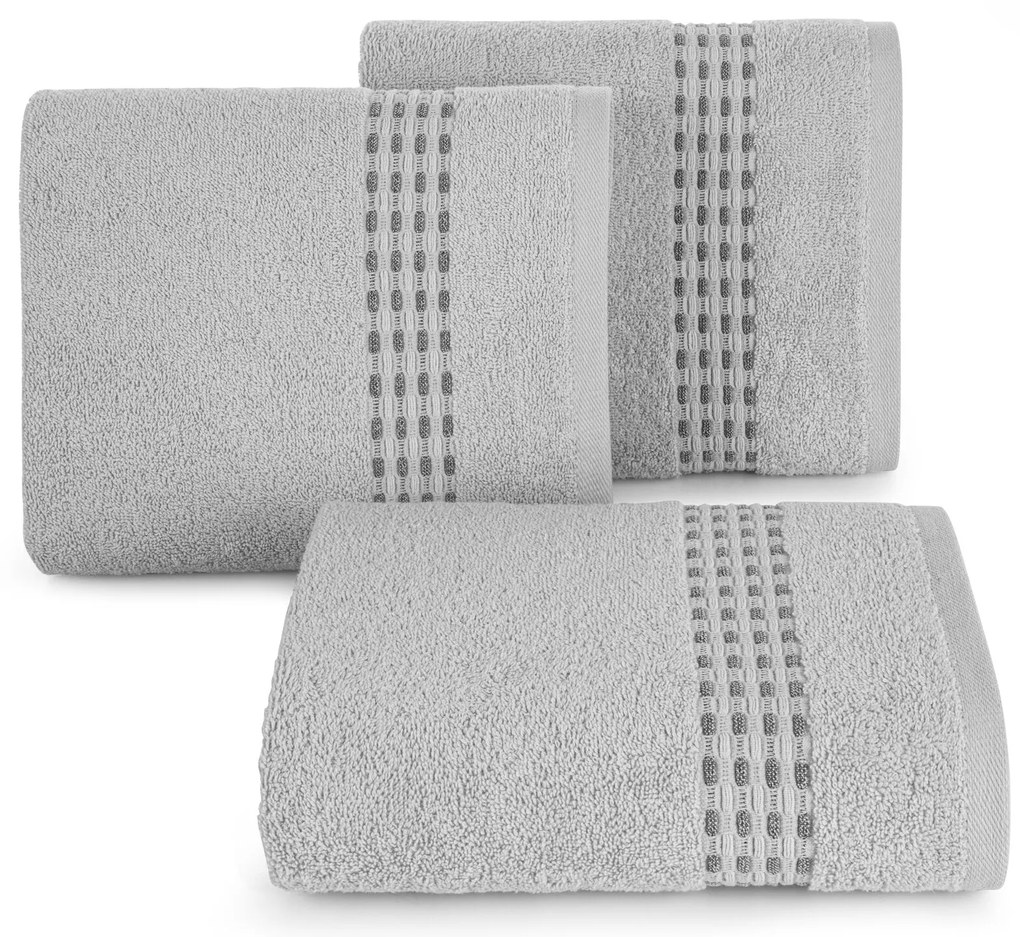 BAVLNENÝ UTERÁK RIVA 70X140 CM STRIEBORNÁ