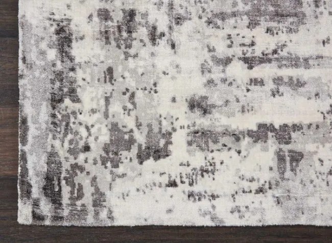 Koberec KATHY IRELAND SAFARI DREAMS 372 IVORY/GREY