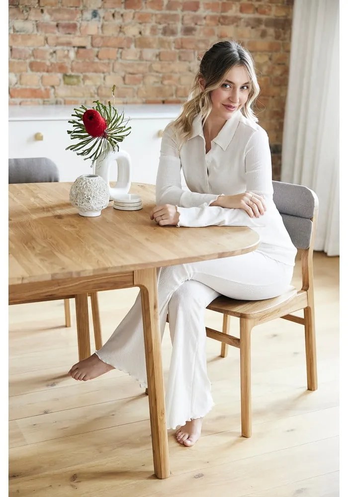 Jedálenský stôl z dubového dreva v prírodnej farbe 90x200 cm Twig – The Beds