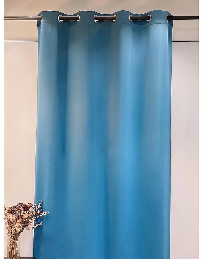 Záves BLACK OUT na priechodkách 205/GSM/140X250