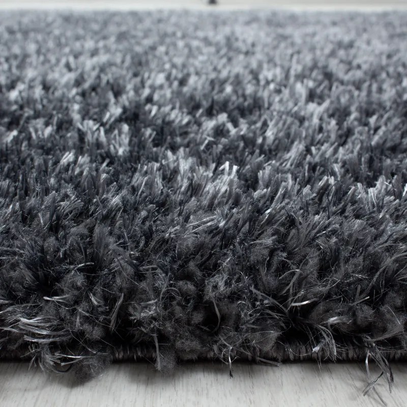 Ayyildiz koberce Kusový koberec Brilliant Shaggy 4200 Grey kruh - 160x160 (priemer) kruh cm