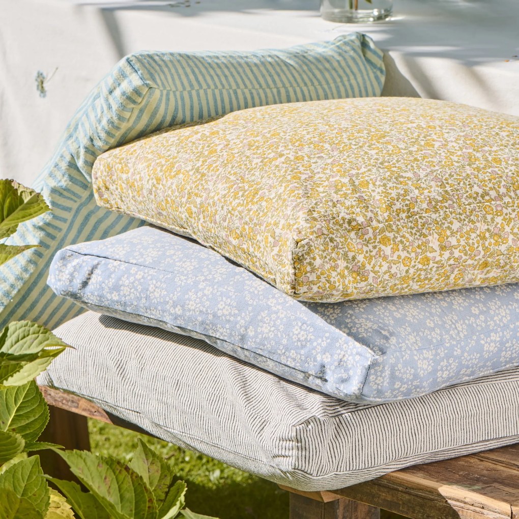 Ib Laursen Povlak na sedák Agathe Light Blue / flowers 45 × 45 cm