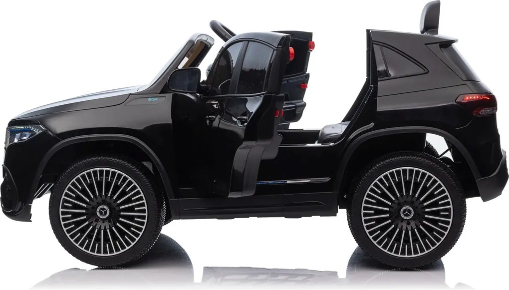 Ramiz Vozidlo Mercedes Benz EQA 250 Čierna