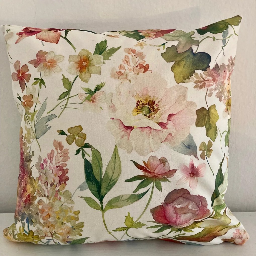 Poťah na vankúš  40x40 cm Ruže