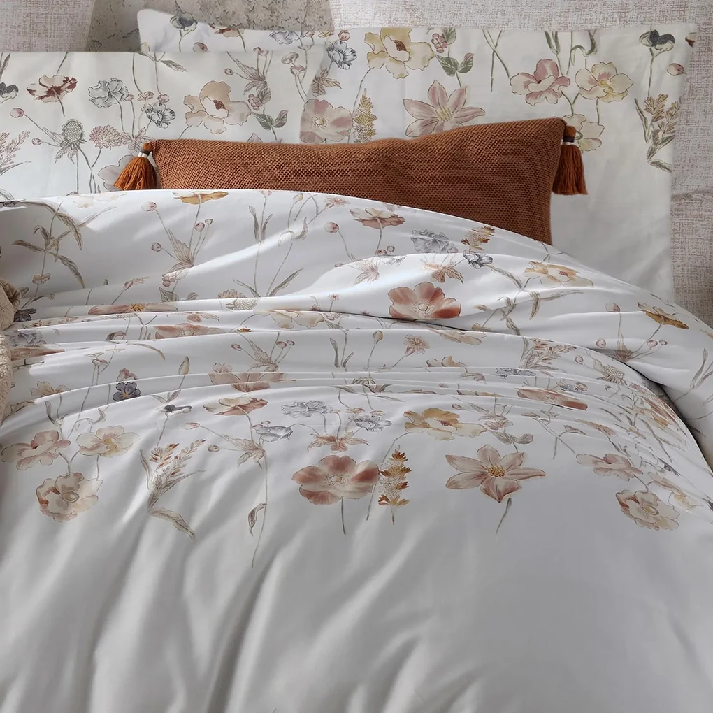 SATÉNOVÉ OBLIEČKY ROSABELLA EXCLUSIVE 200X220 CM, 2KS 70X80 CM KVETY