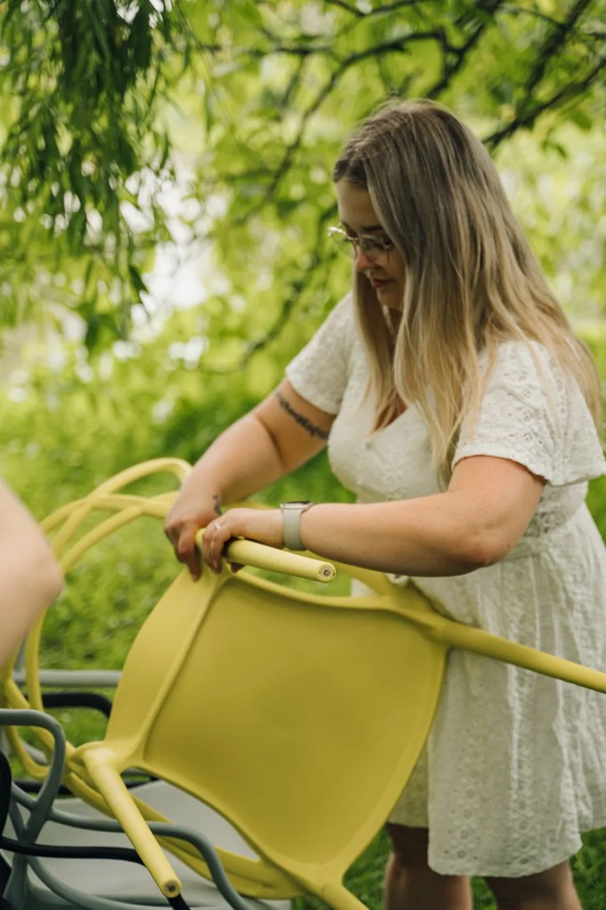 AKCIA Zelená plastová stolička KATO II. akosť