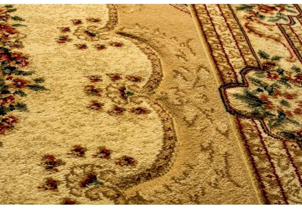 Kusový koberec klasický vzor béžový . 60x100cm