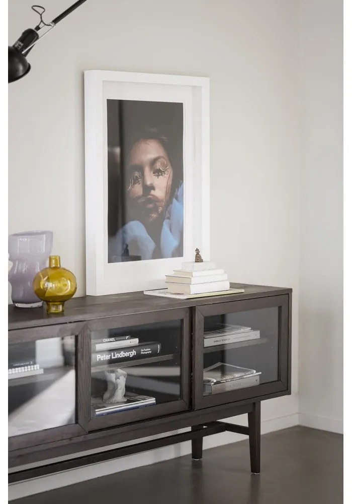 Hnedá vitrína v dekore duba s posuvnými dverami 170x75 cm Hazelton – Rowico