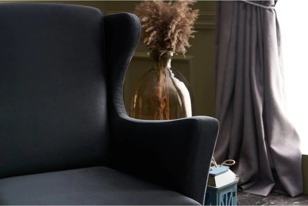 Tmavosivé kreslo ušiak Lola Brejer – Artie