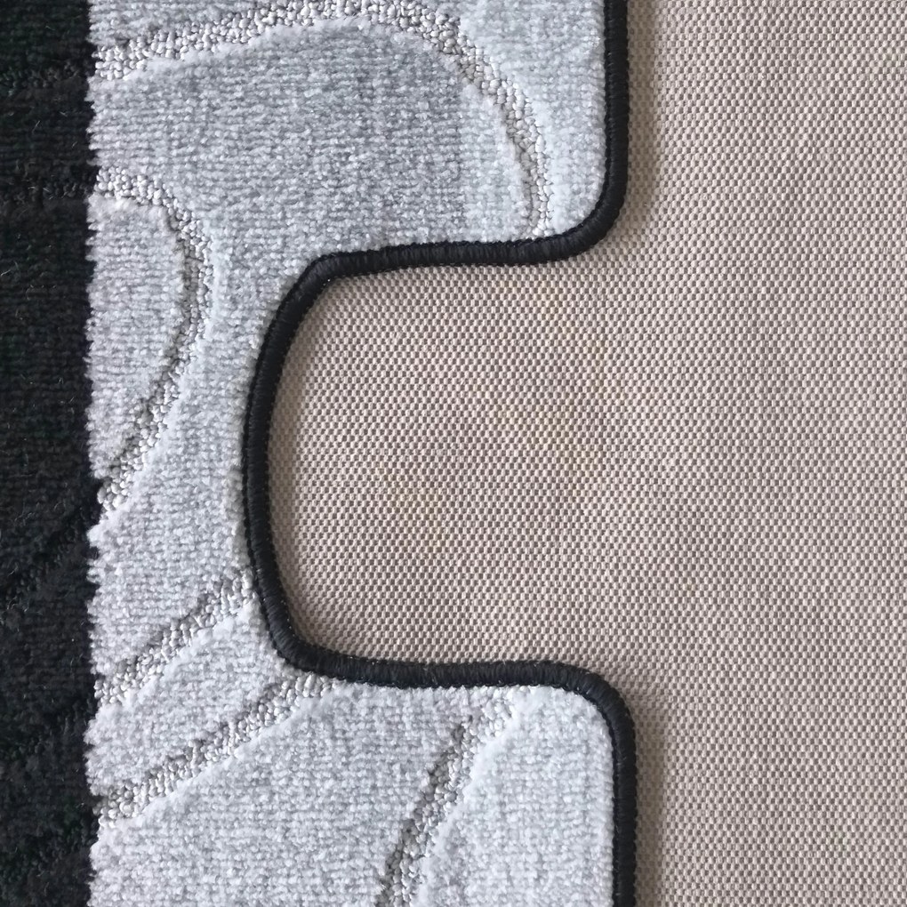 DY Kúpeľňová sada koberčekov s výrezom Montana 05 - čierna