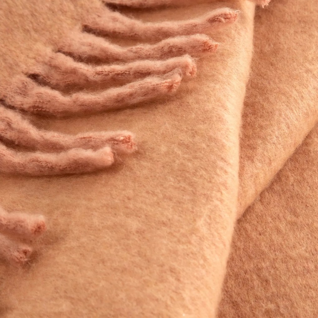 DEKA MOHER9 130X170 CM TEHLOVÁ