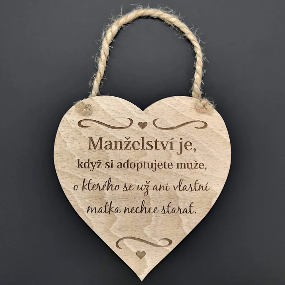 AMADEA Drevené srdce s textom Manželstvo je, keď si adoptujete.., masívne drevo, 16 x 15 cm