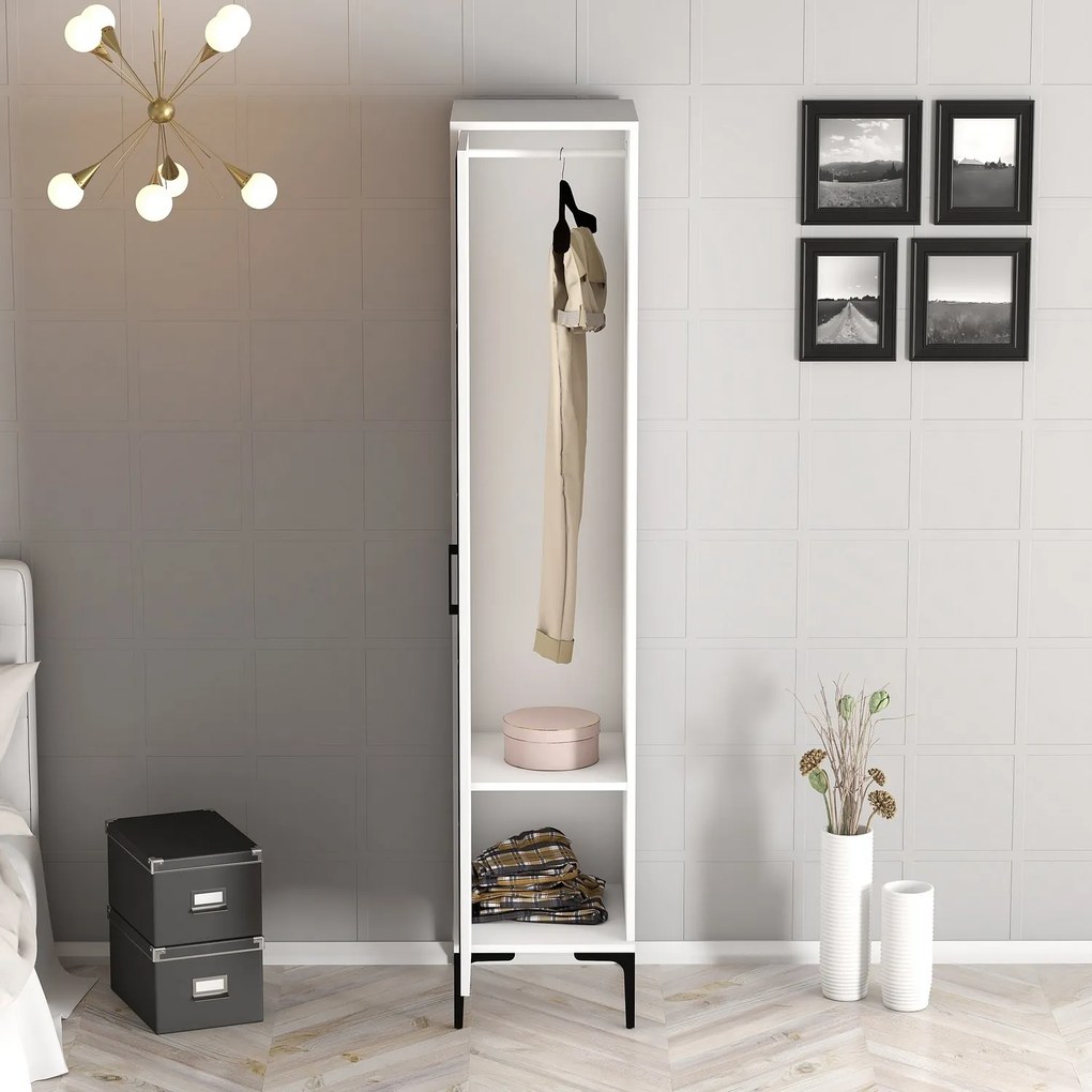 Šatníková skriňa Kiara S (biela). Akcia -10%. Vlastná spoľahlivá doprava až k Vám domov. 1088411