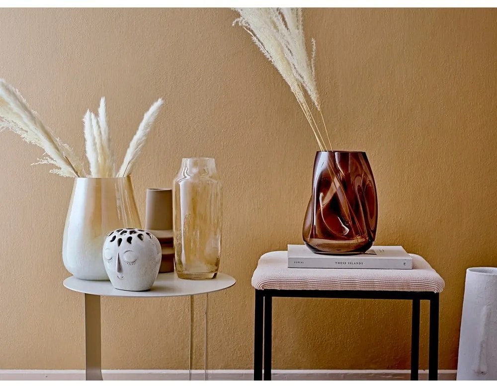 Kovový okrúhly odkladací stolík ø 43 cm Cher – Bloomingville