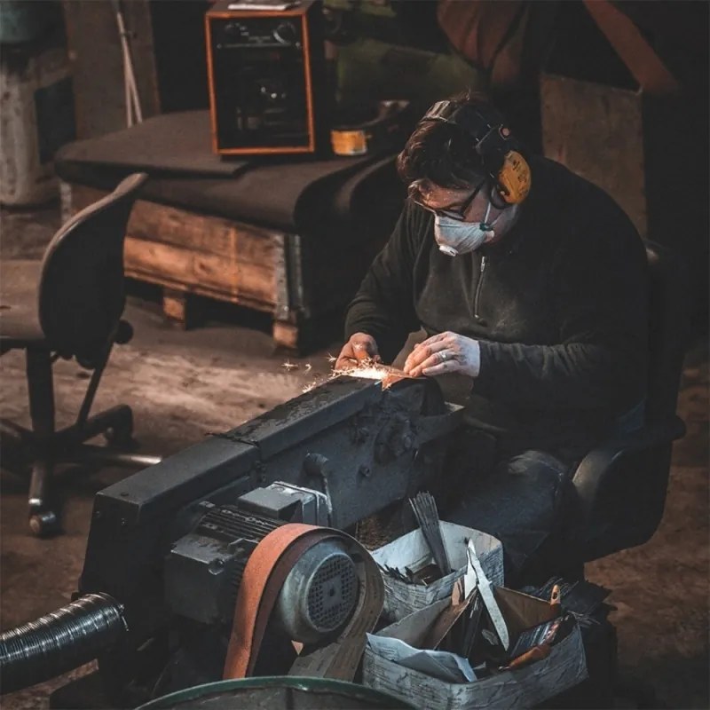 Fínsky vyrezávací nôž Roselli Carving, krátky