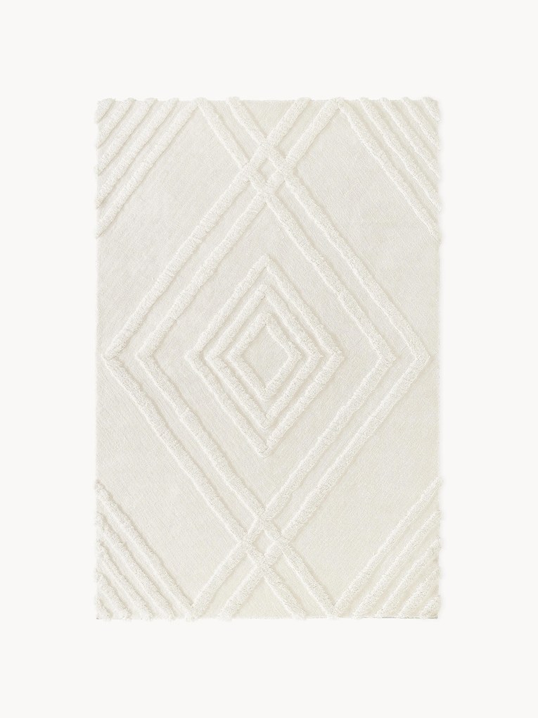 Koberec's vysokým vlasom a reliéfnou štruktúrou Magda