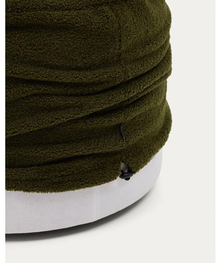 Zelený taburet z textílie buklé Kaeli – Kave Home