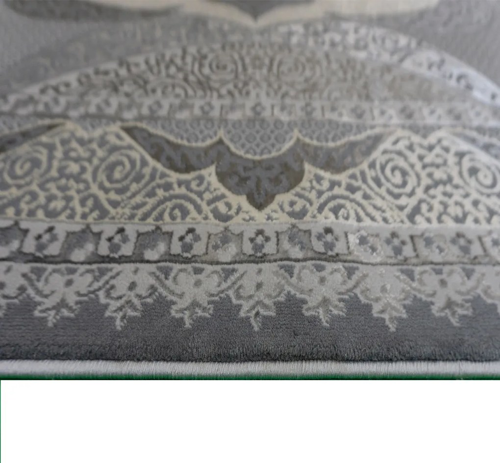 Koberec Allianz 6302 GREY – sivý s orientálnym vzorom Rozmer: 200x290 cm