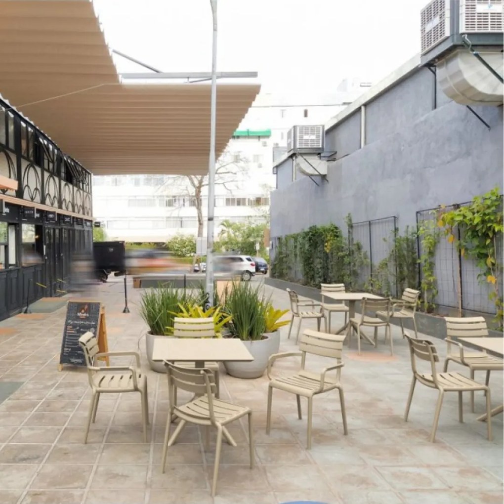 PARIS záhradná stolička s podrúčkami taupe