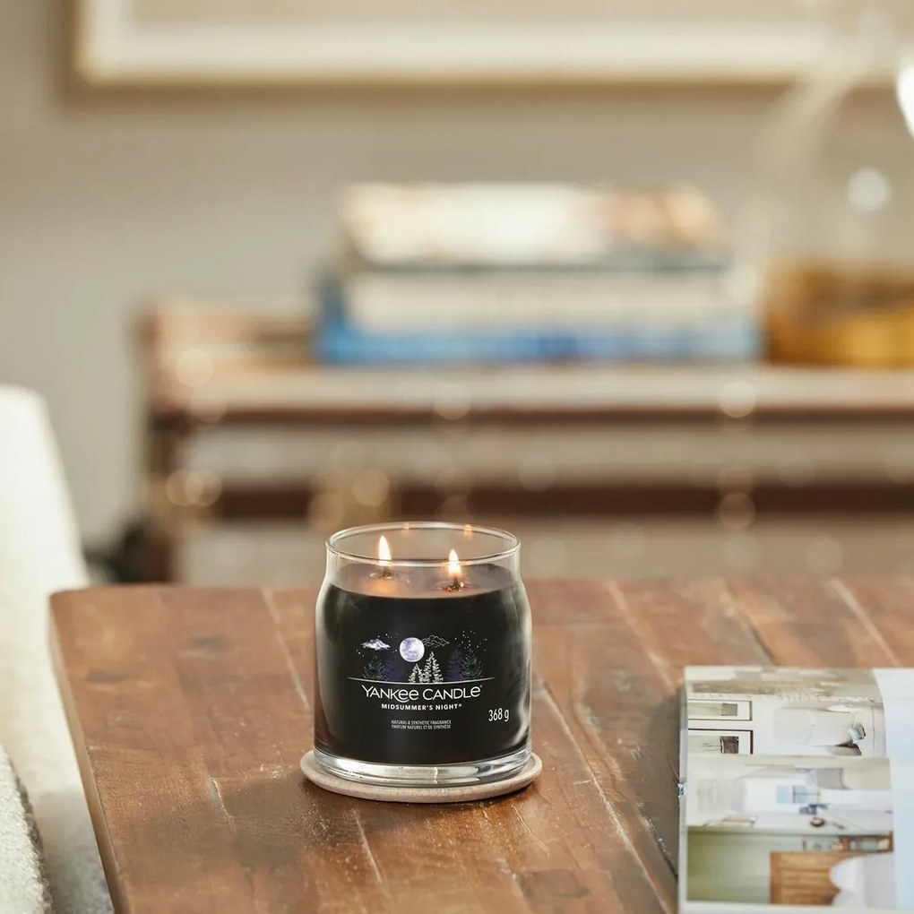 Yankee Candle Signature Midsummer’s Night vonnásviečka, stredná, 368 g, M