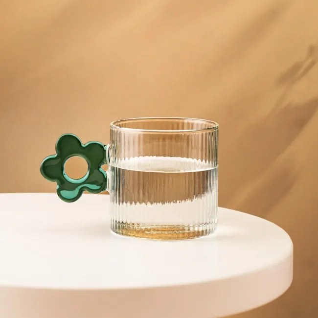 Hrnček BELLEZZA s tyrkysovým kvetom 739217 390 ml