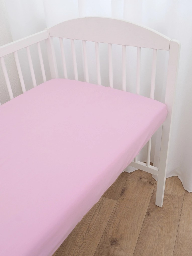 Jersey plachta do postieľky s elastanom Deluxe 60 x 120 cm – ružová