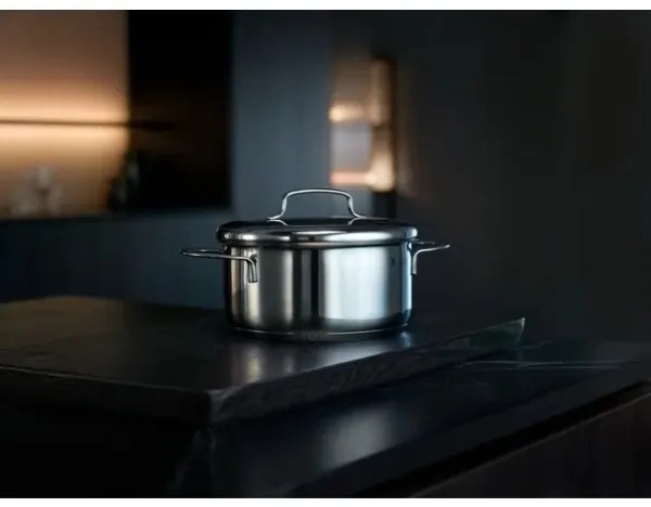 WMF - Hrniec s pokrievkou MINI pr. 16 cm