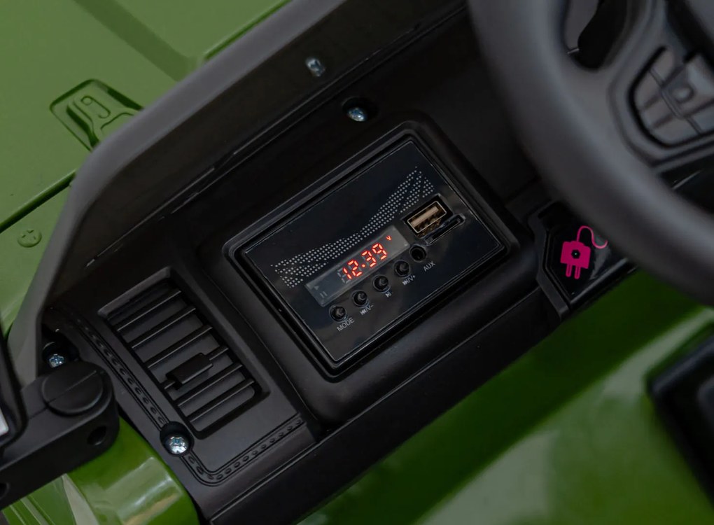 Ramiz Terénne vozidlo MOUNTAIN Zelená