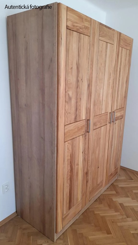 Šatníková skriňa z masívu dub FRED - 2-dverová