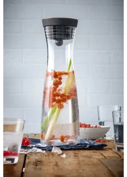 WMF - Karafa na vodu BASIC 1 l medená