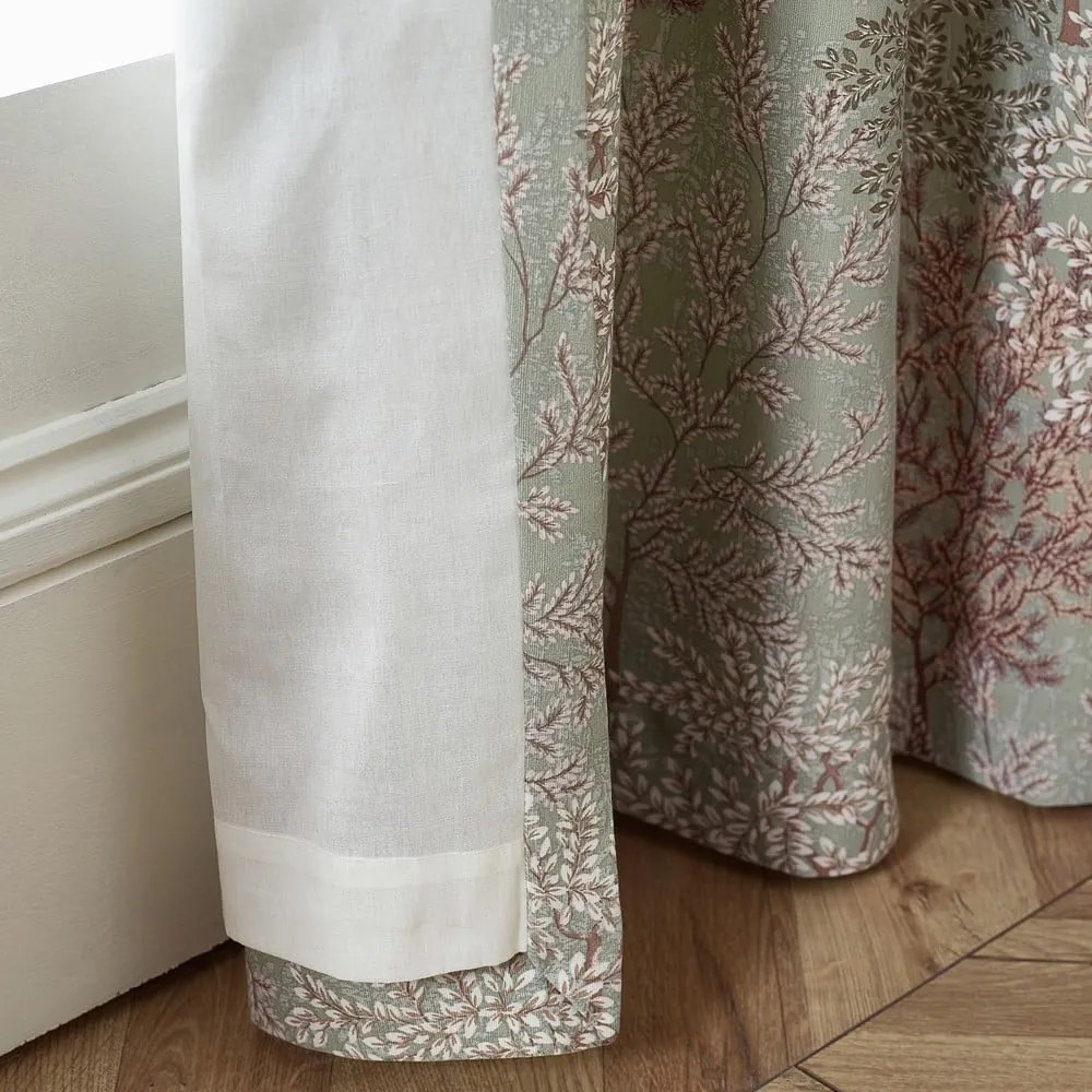 Zelené závesy v súprave 2 ks 168x183 cm Woodland Trees – Catherine Lansfield